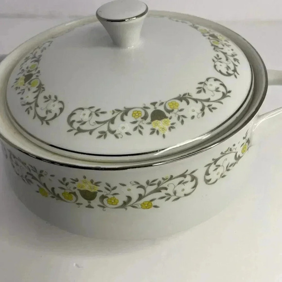 Sterling Fine China Japan Florentine‎ Soup Tureen Covered Vegetable Dish Vintage - Picture 3 of 6